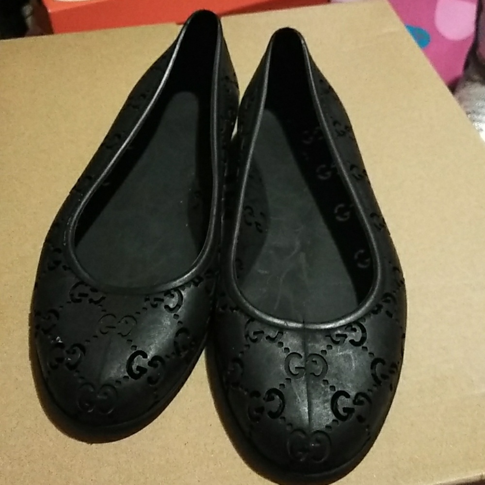 Gucci jelly sandals